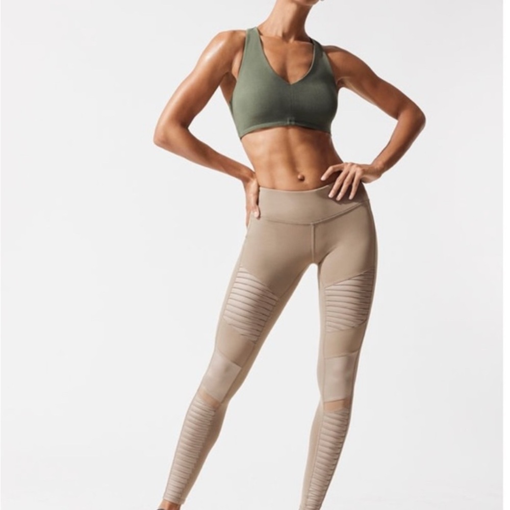 ALO Yoga Moto Leggings in Sand